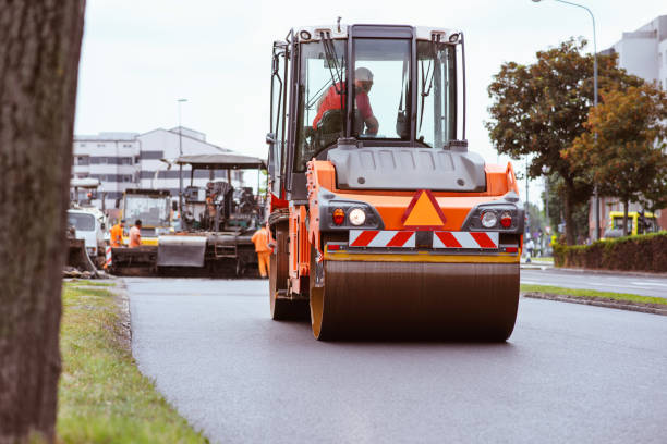 Best Driveway Resurfacing Pavers  in Earlington, KY