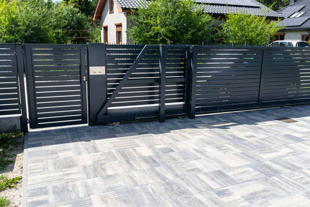 Best Concrete Paver Driveway  in Earlington, KY