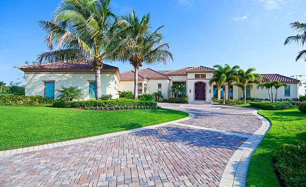 Best Local Driveway Pavers  in Earlington, KY